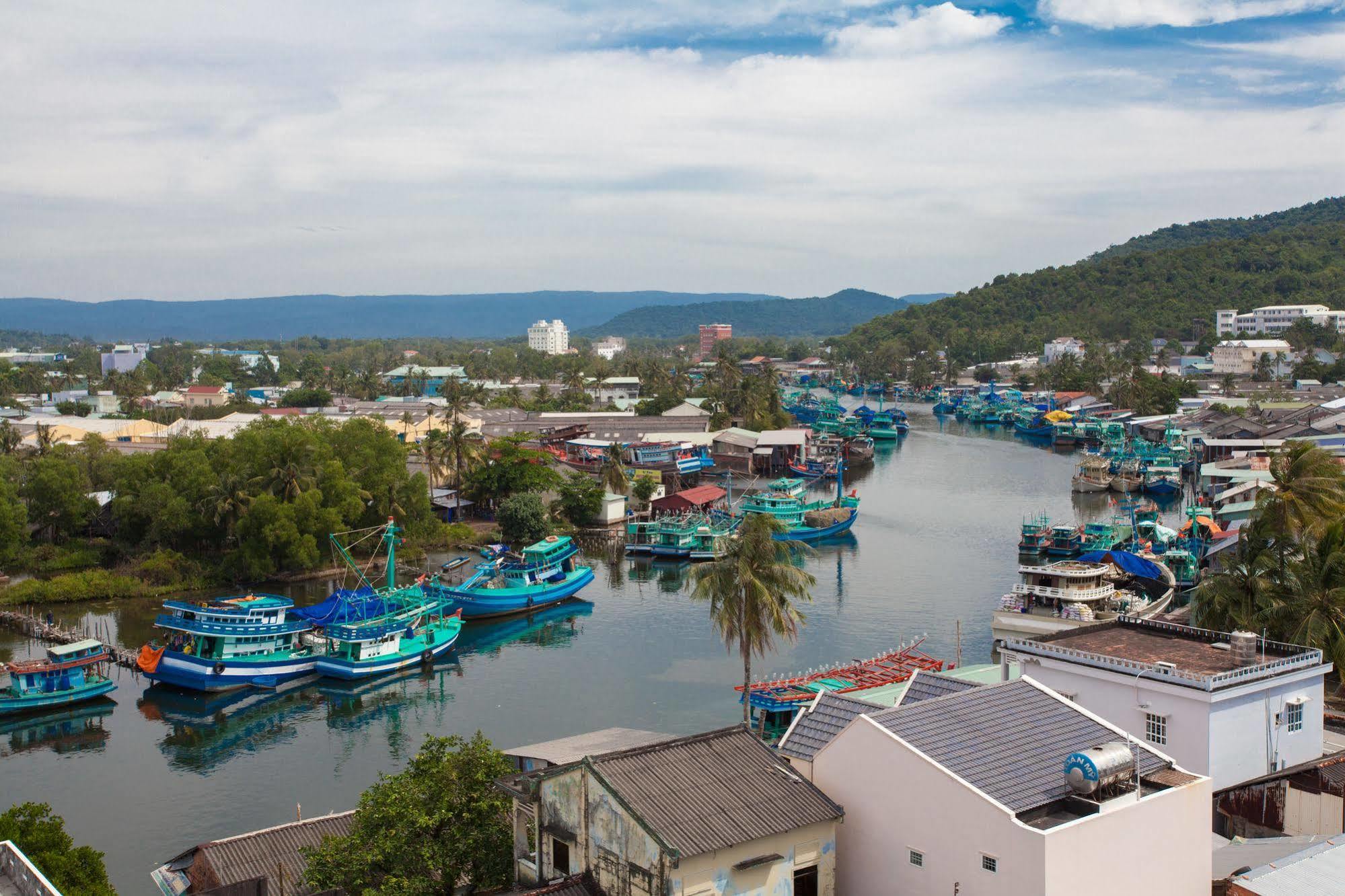 Blue Sky Phu Quoc Hotel Luaran gambar